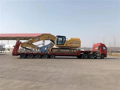 5nápravový přívěs s podvalníkem